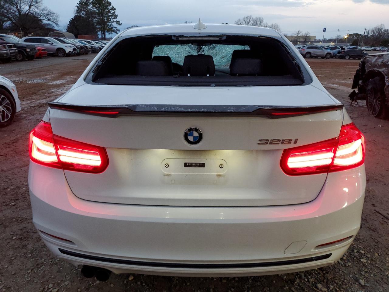 2016 BMW 3er - Image 6