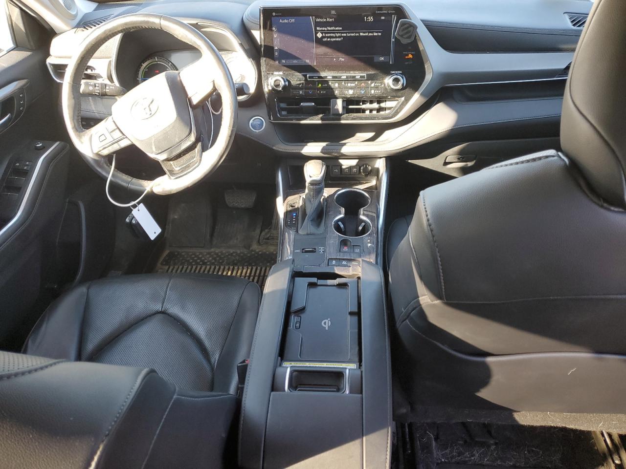 2020 Toyota Highlander - Image 8