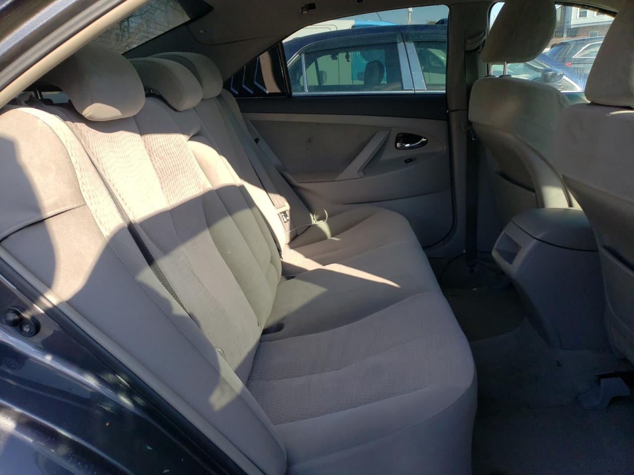 2010 Toyota Camry - Image 10