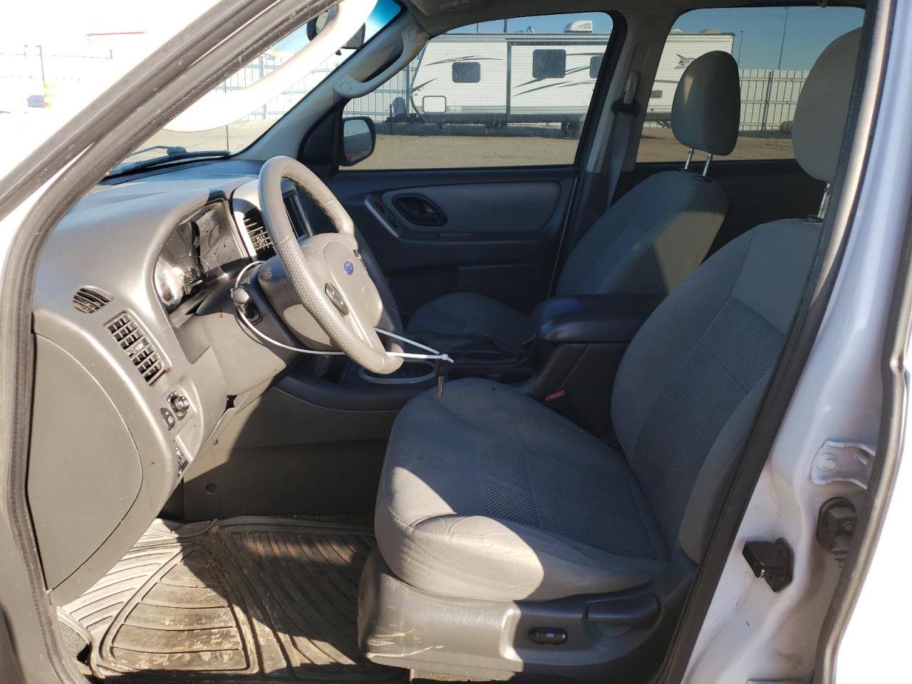 2007 Ford Escape - Image 7