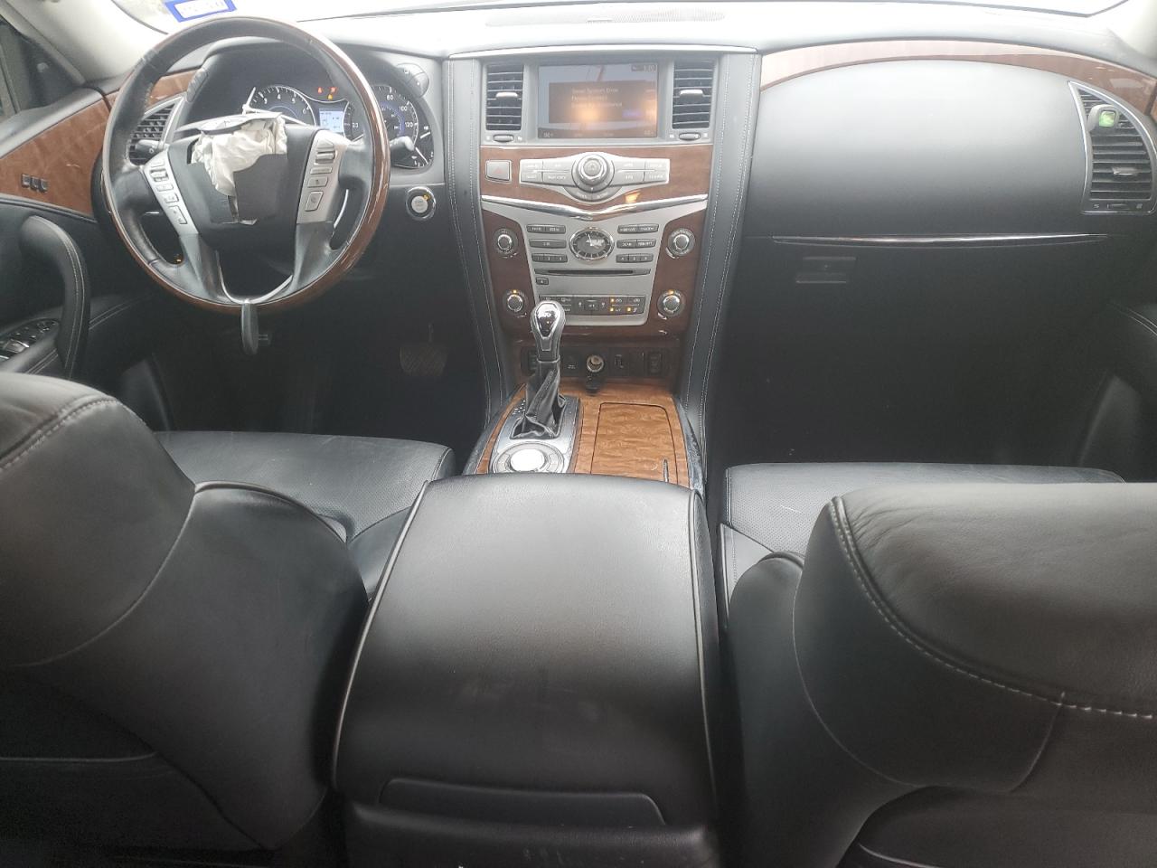 2018 Infiniti QX80 - Image 8