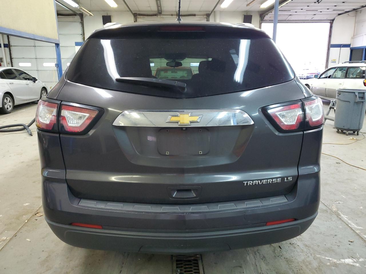 VIN 1GNKRFED2EJ222416 2014 CHEVROLET TRAVERSE no.6