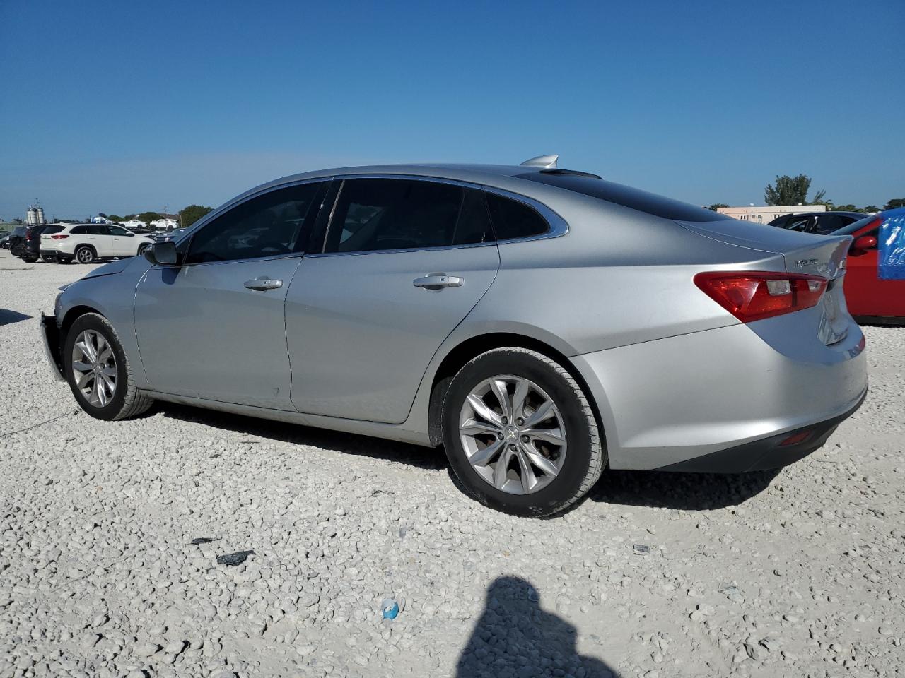 2016 Chevrolet Malibu - Image 2
