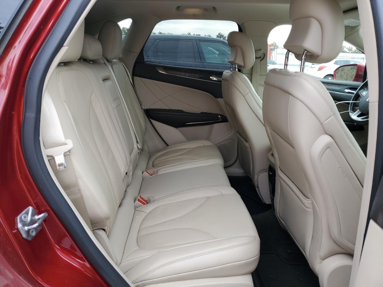 2017 Lincoln MKC - Image 11