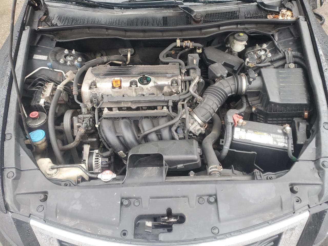 2009 Honda Accord - Image 11