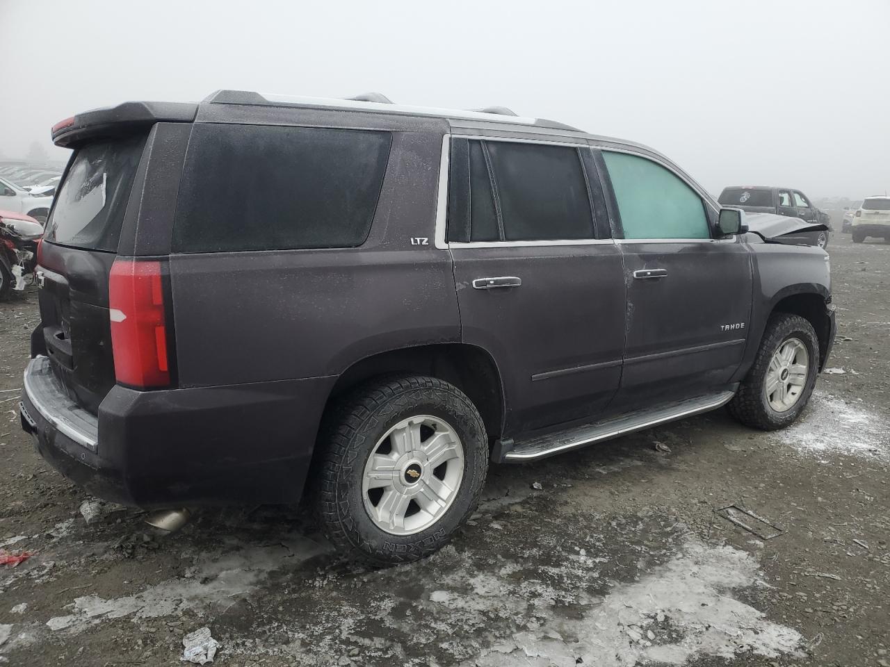 VIN 1GNSKCKC5FR674765 2015 CHEVROLET TAHOE no.3