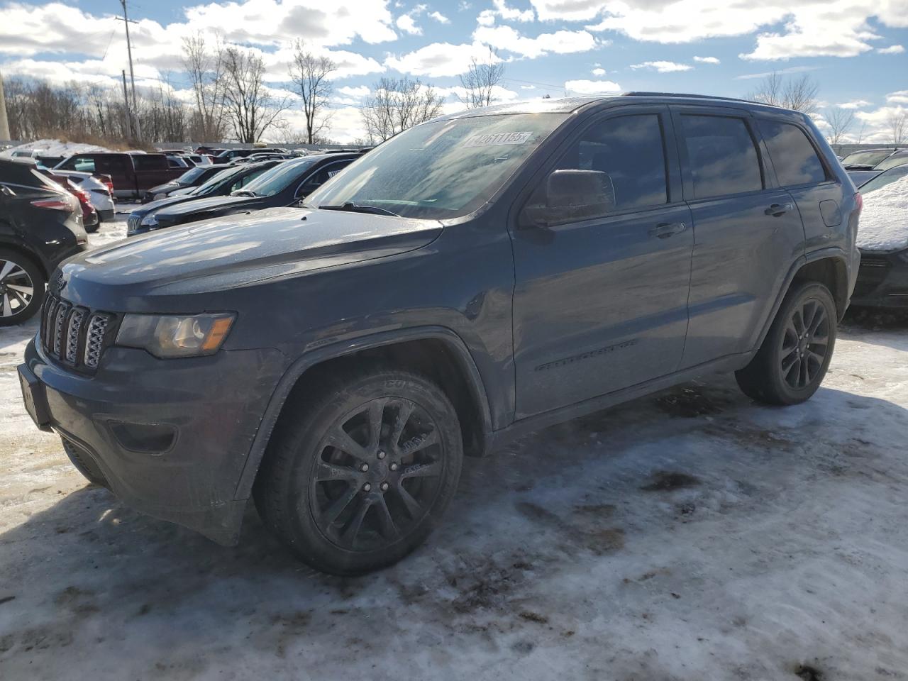 2017 Jeep Grand Cherokee - Image 1