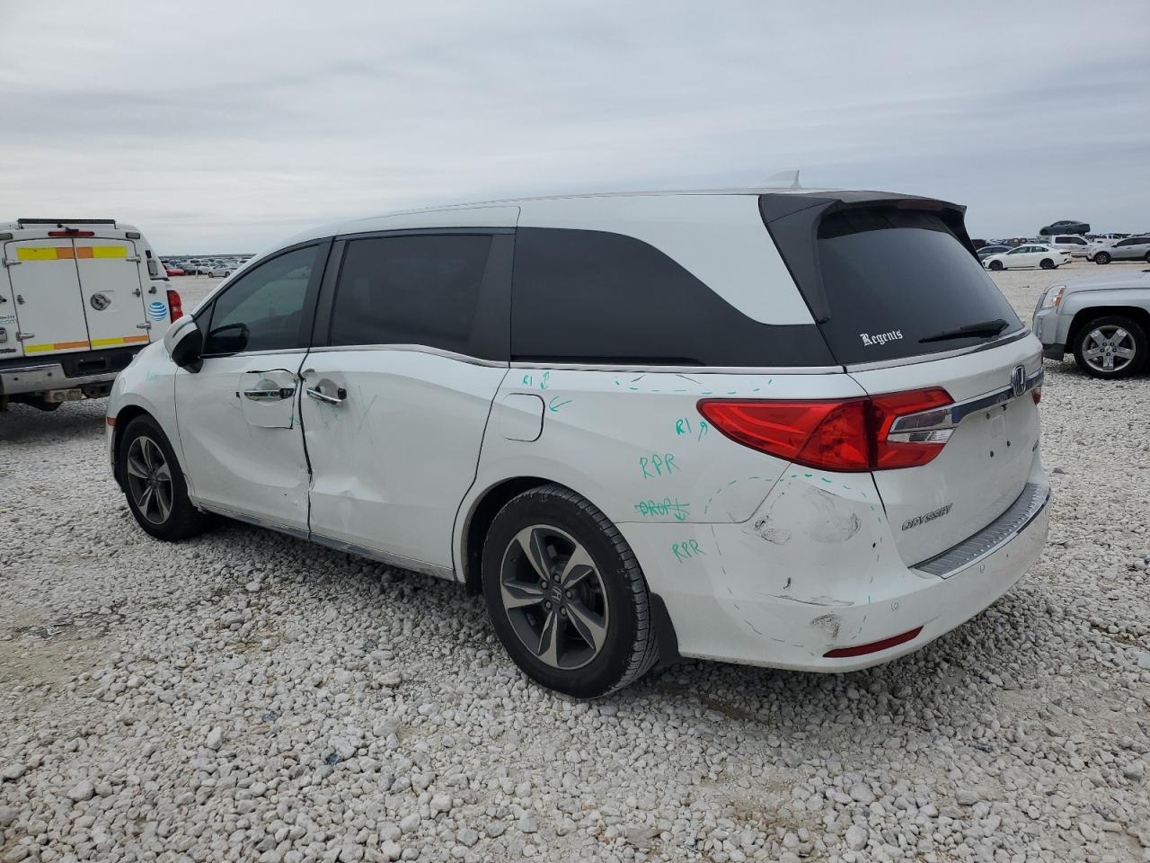 2020 Honda Odyssey - Image 2