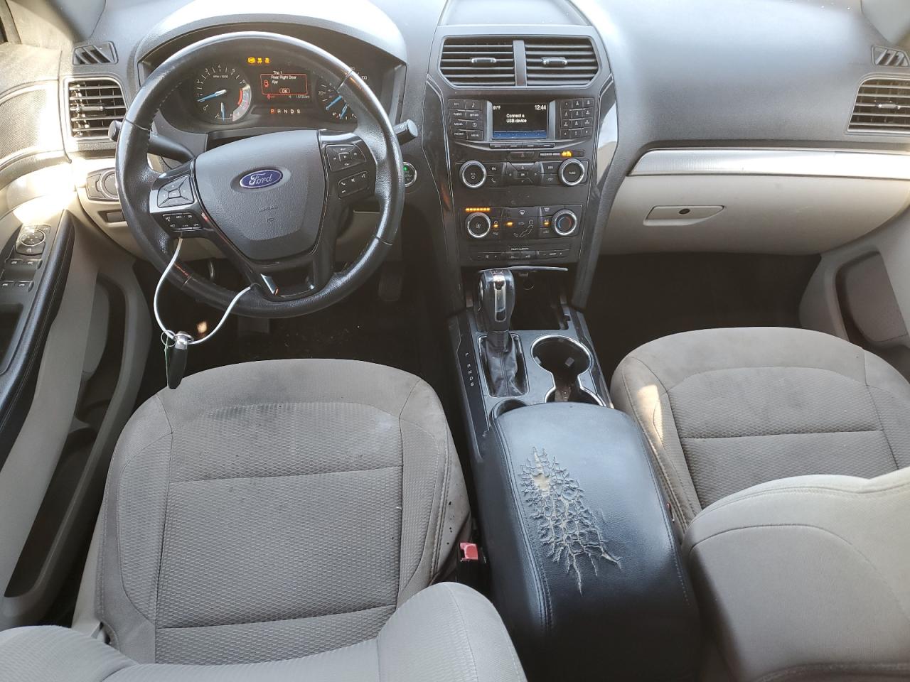 2018 Ford Explorer - Image 8