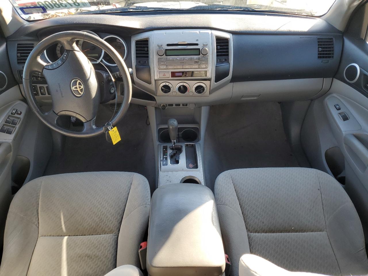 2011 Toyota Tacoma - Image 8