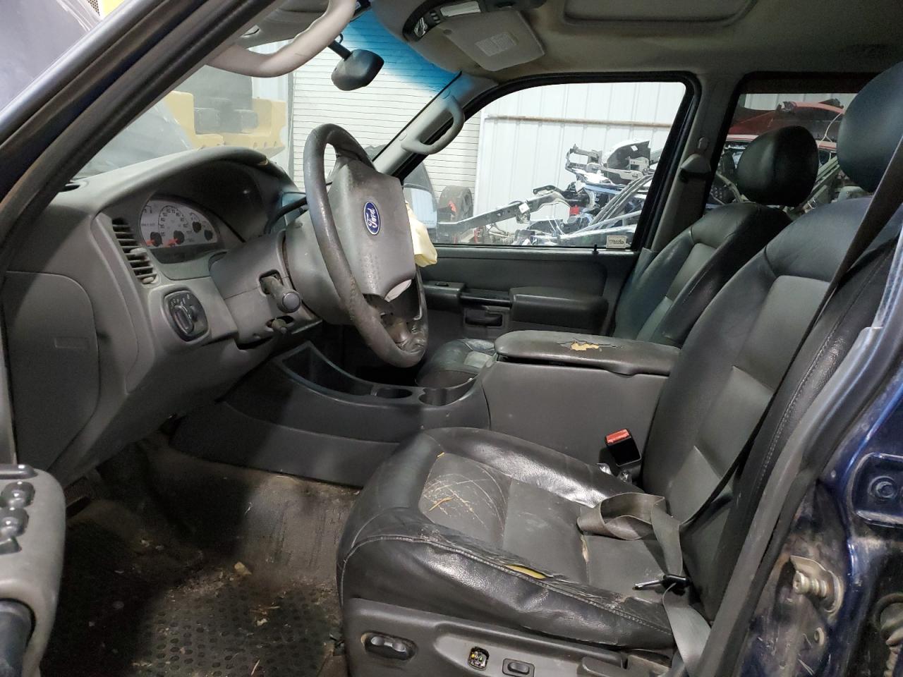 2004 Ford Explorer Sport Trac VIN: 1FMZU77K64UB64570 Lot: 88998865