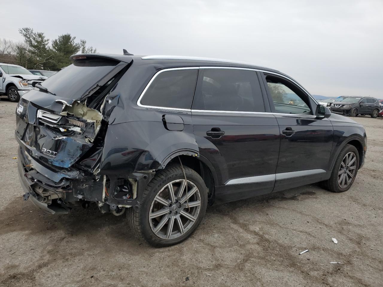 2018 Audi Q7 - Image 3