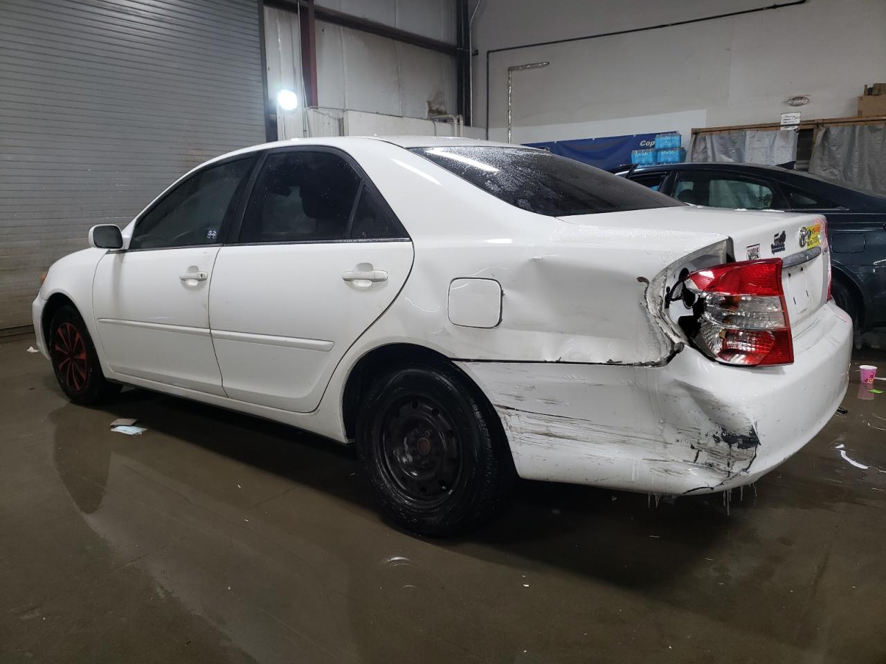 2003 Toyota Camry - Image 2