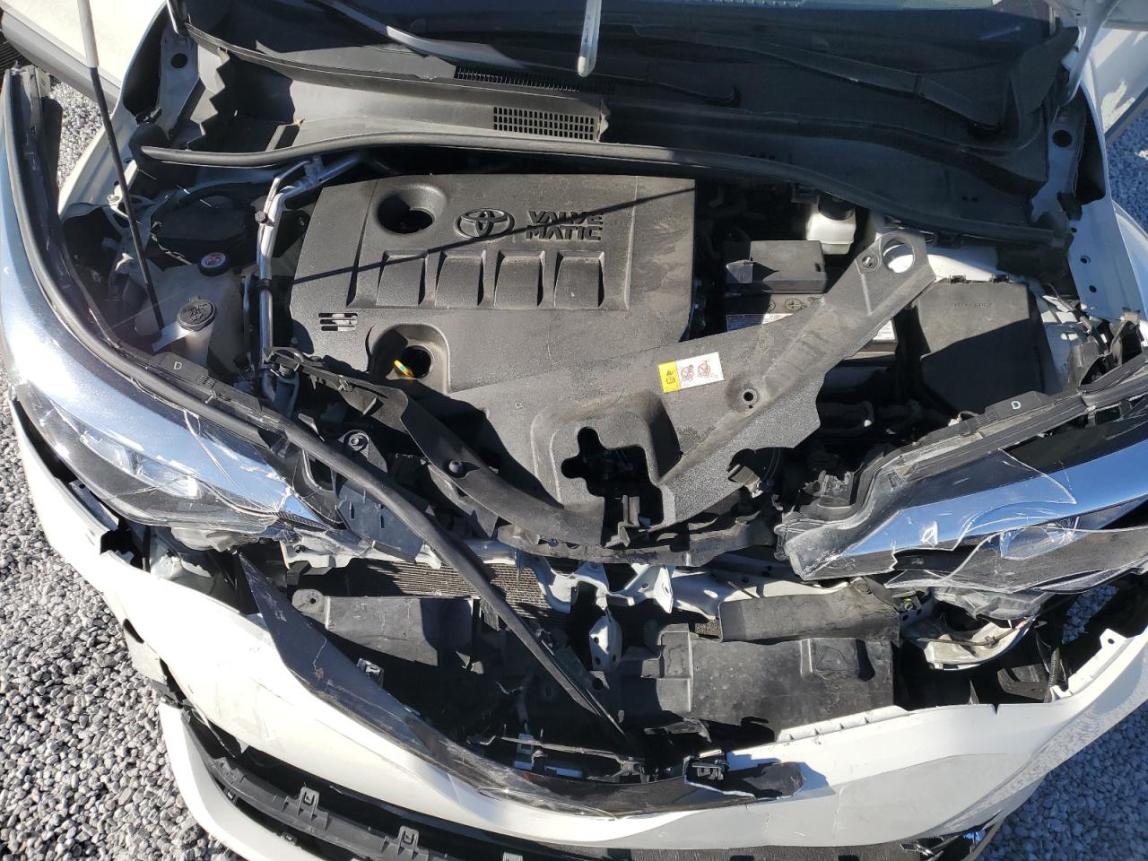 2021 Toyota C-HR - Image 12