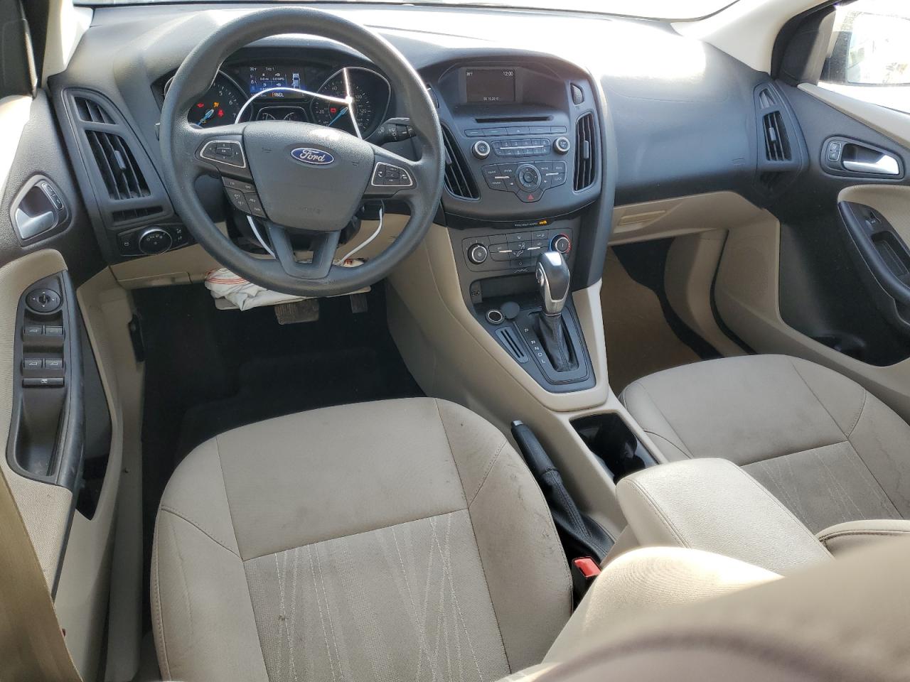2016 Ford Focus - Image 8