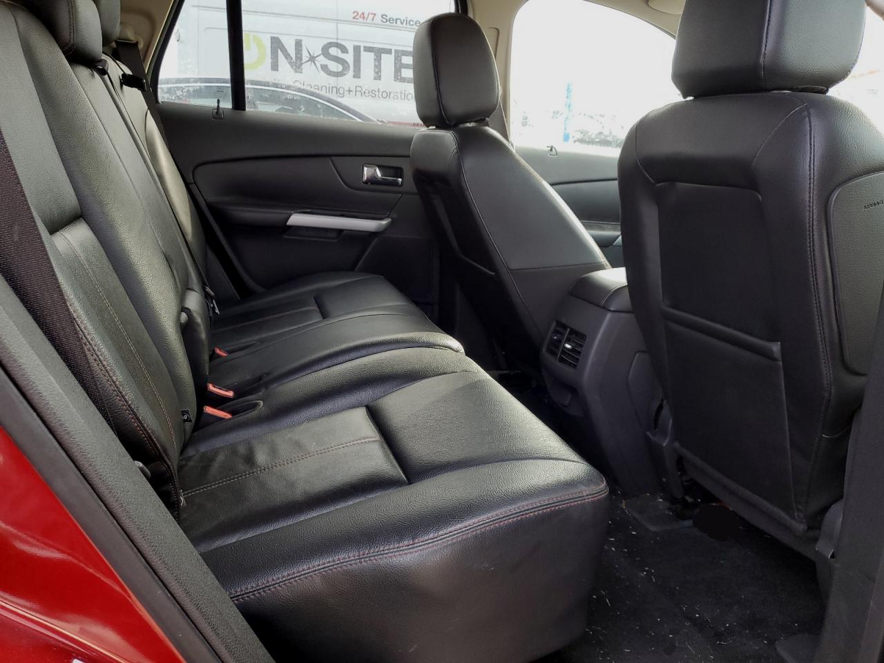 2014 Ford Edge - Image 12