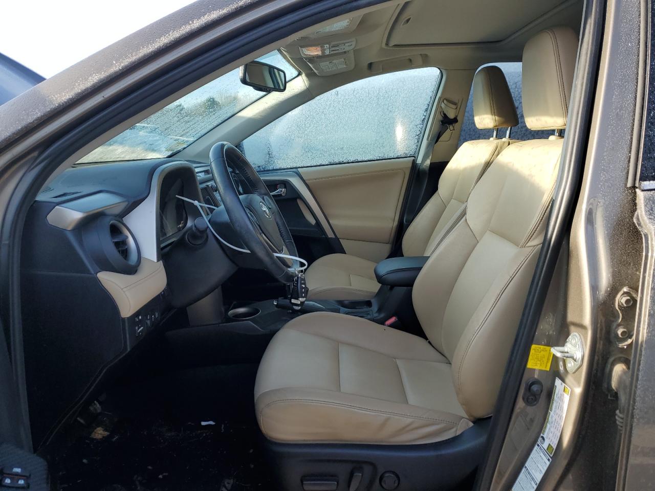 2013 Toyota RAV 4 - Image 7