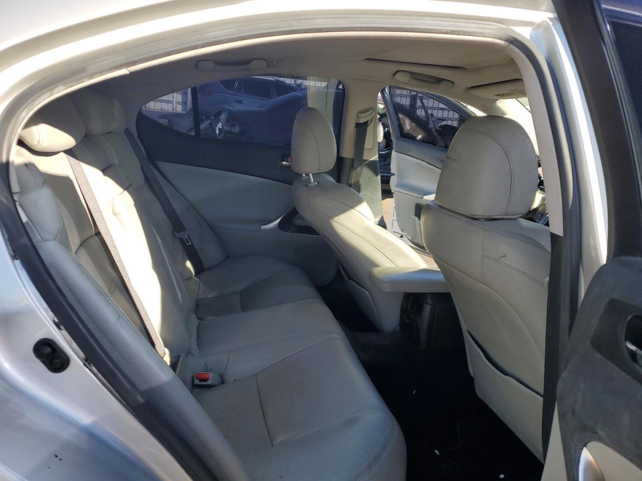 2007 Lexus Is 250 VIN: JTHBK262772047501 Lot: 42813225