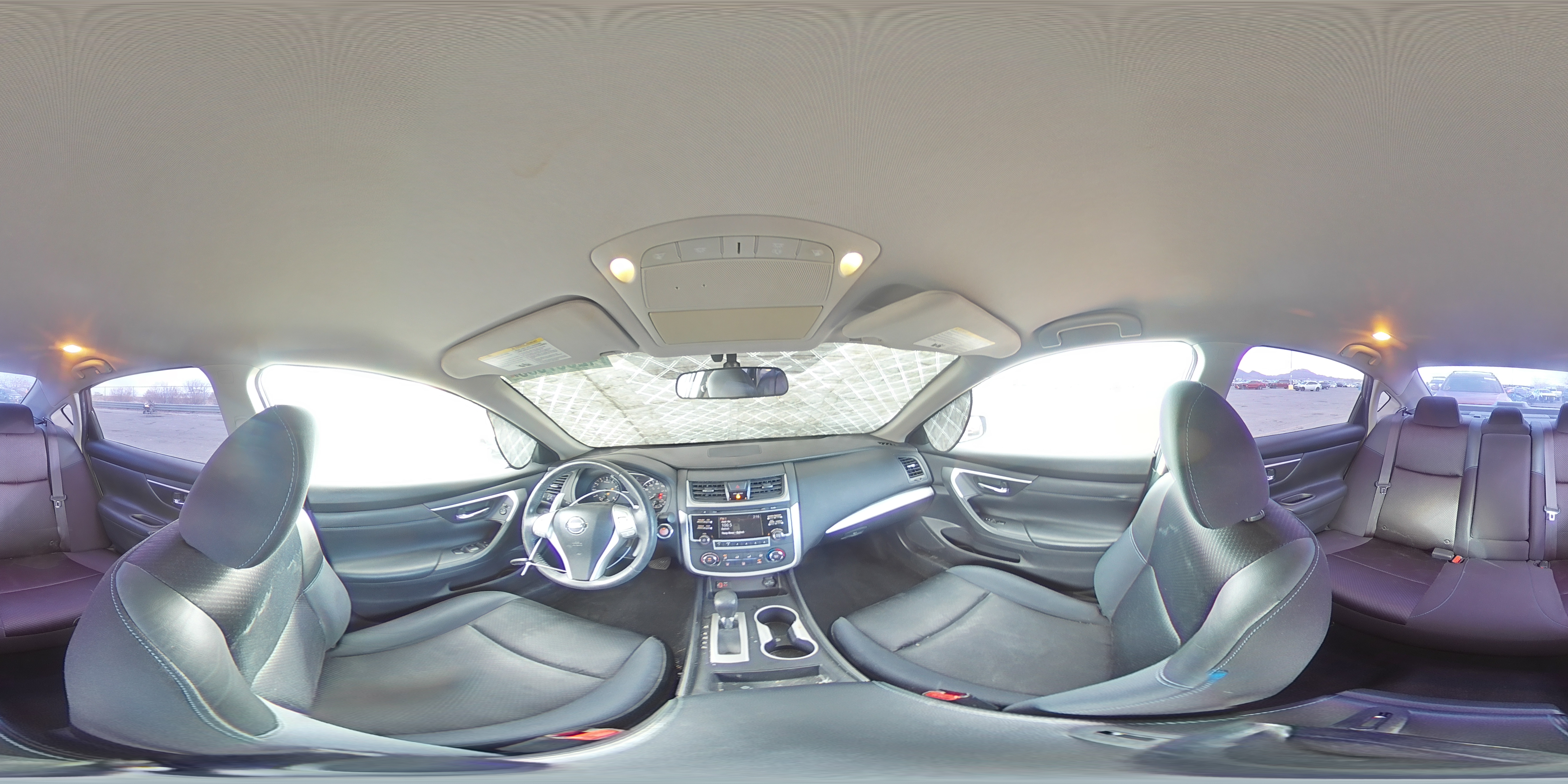 2017 Nissan Altima - Image 12