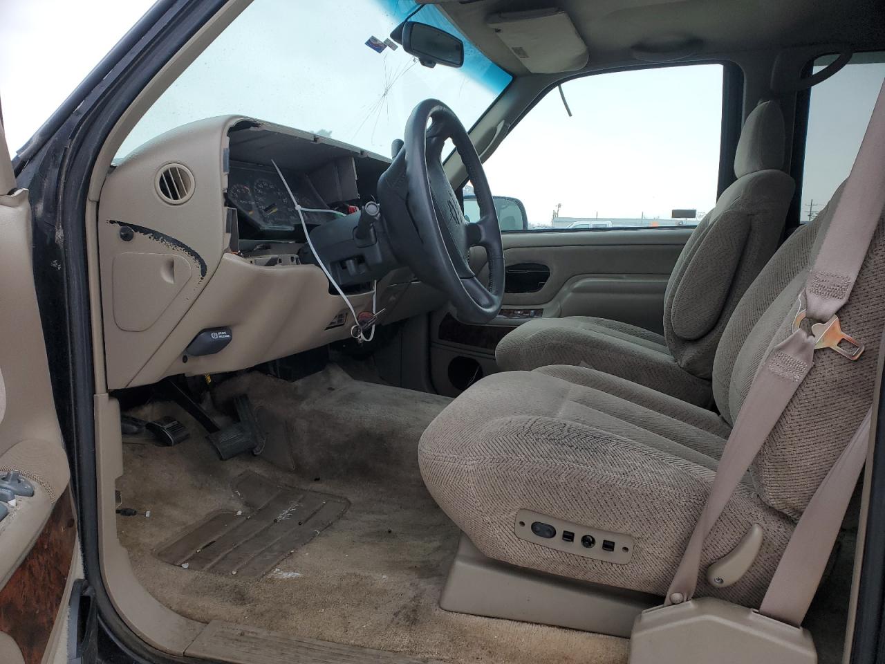 1996 Chevrolet Tahoe - Image 7