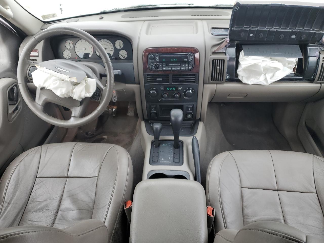 2004 Jeep Grand Cherokee - Image 8