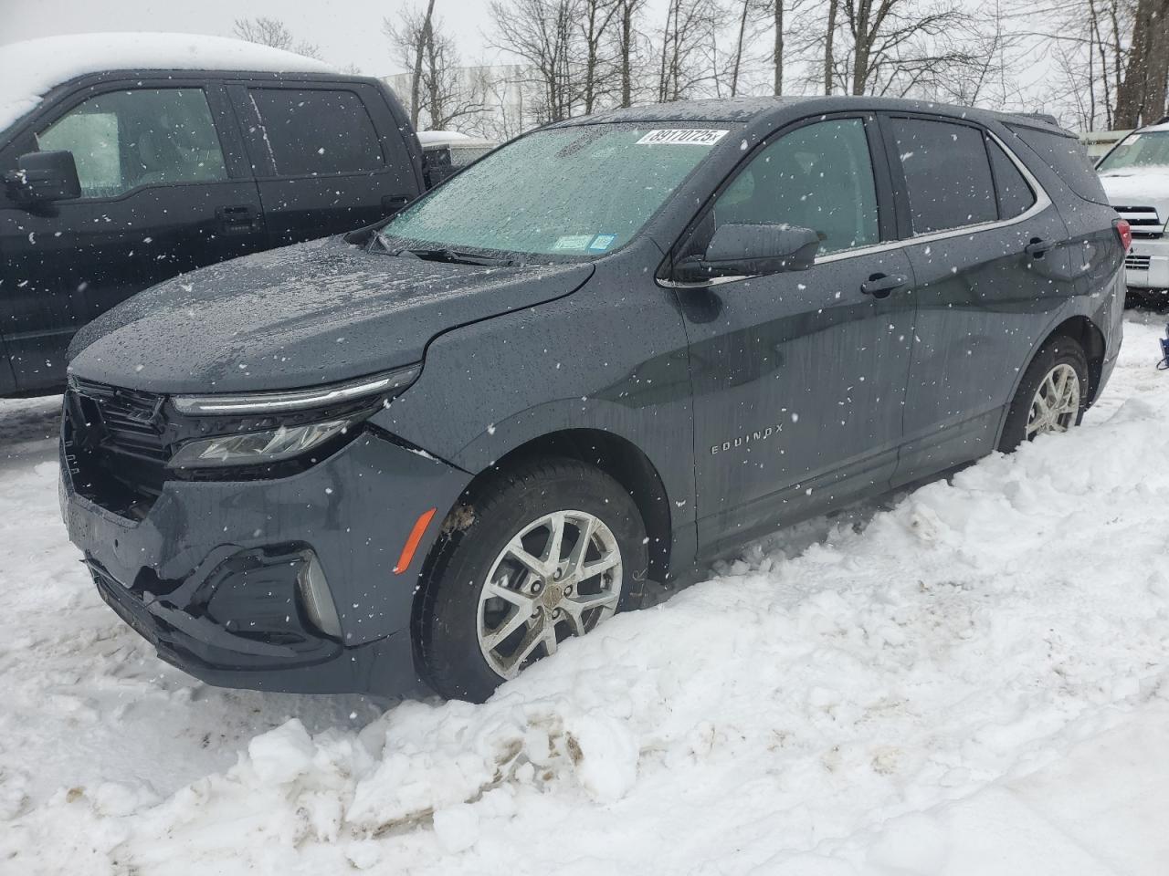 2023 Chevrolet Equinox - Image 1