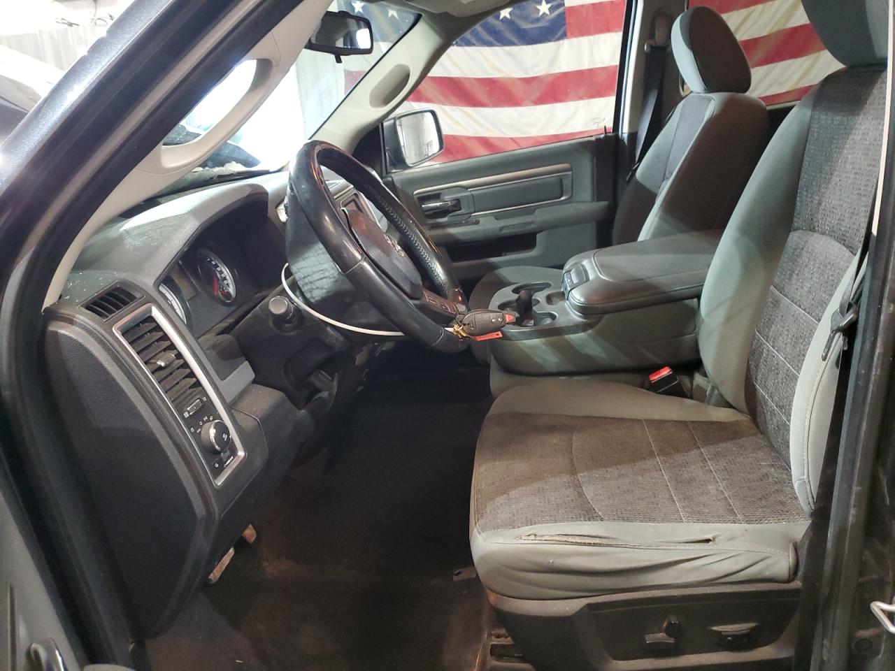 2014 RAM 1500 - Image 7