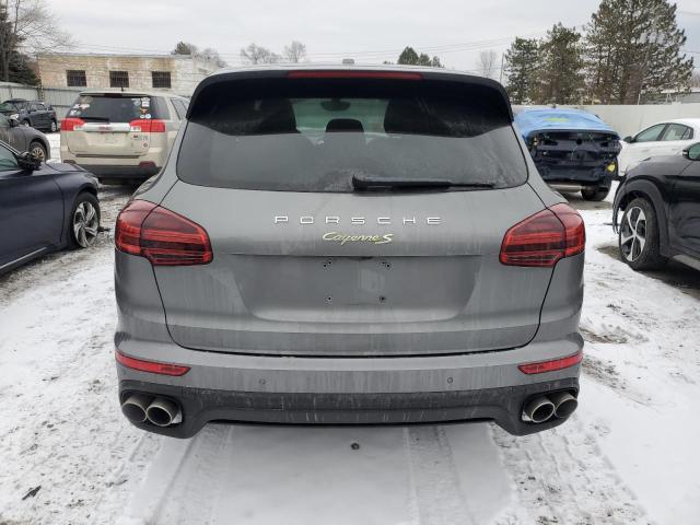  PORSCHE CAYENNE 2016 Сірий