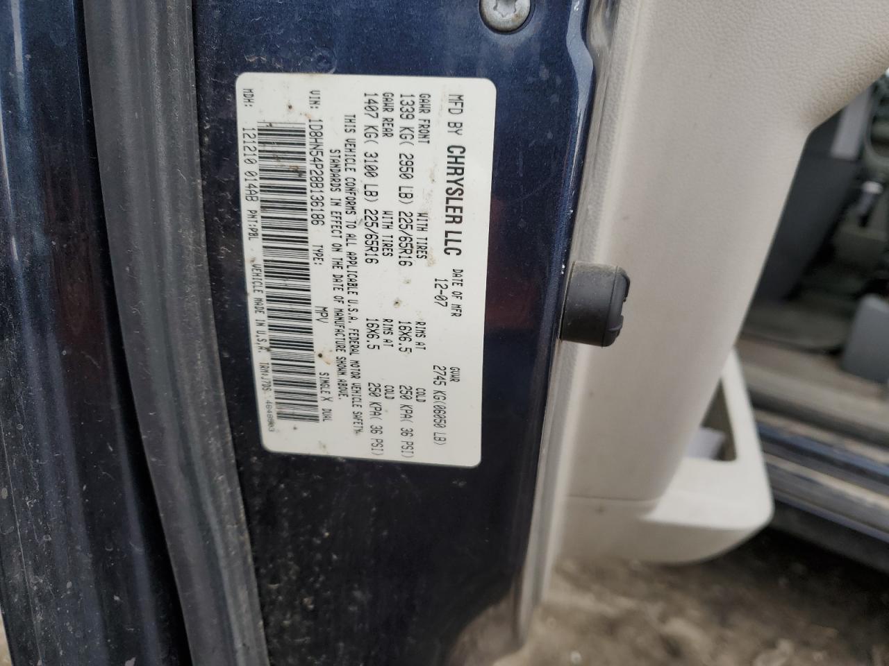 2008 Dodge Caravan - Image 12