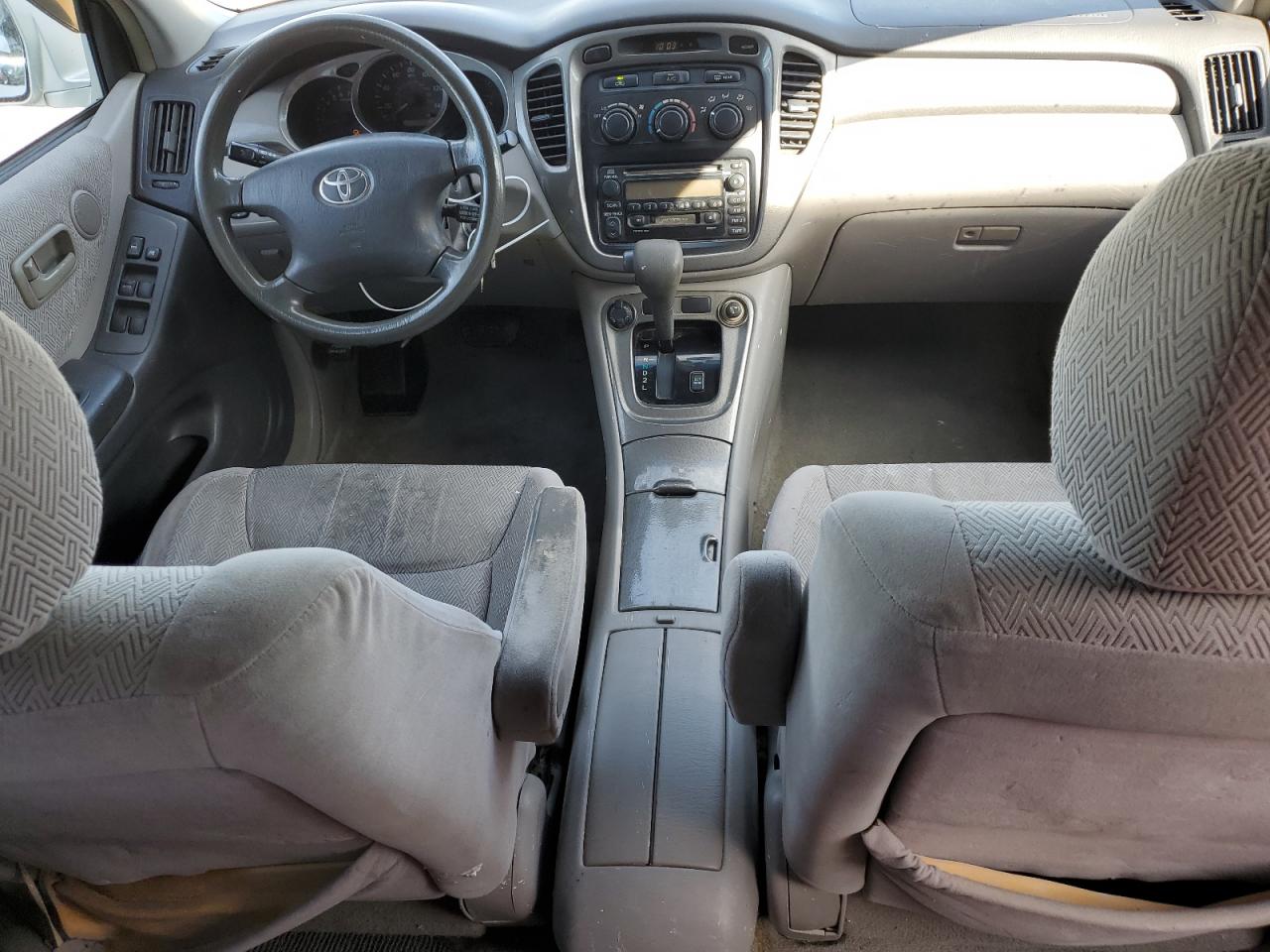 2003 Toyota Highlander - Image 8
