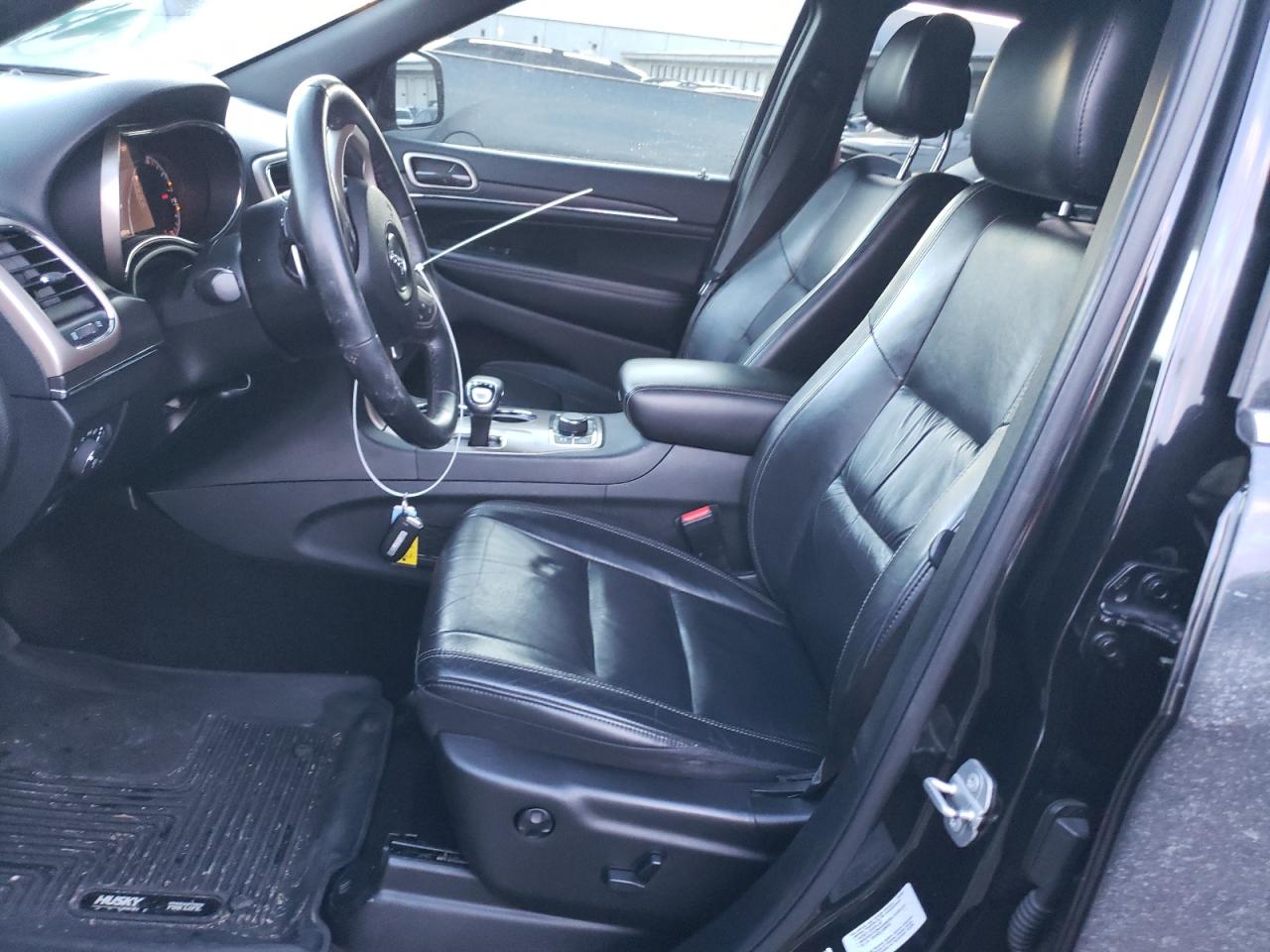 2015 Jeep Grand Cherokee - Image 7