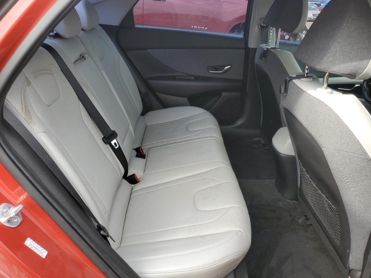 2021 Hyundai Elantra - Image 10