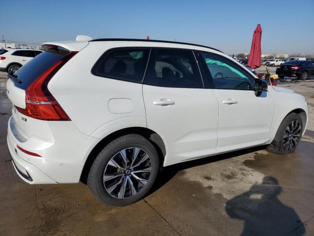  VOLVO XC60 PLUS 2024 Білий
