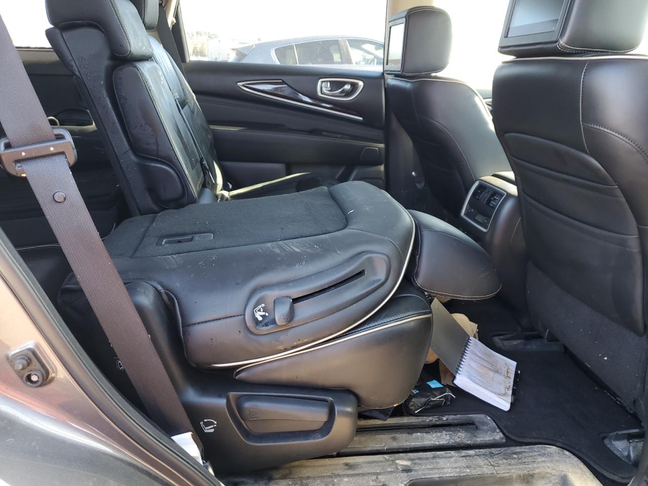 2017 Infiniti QX60 - Image 11