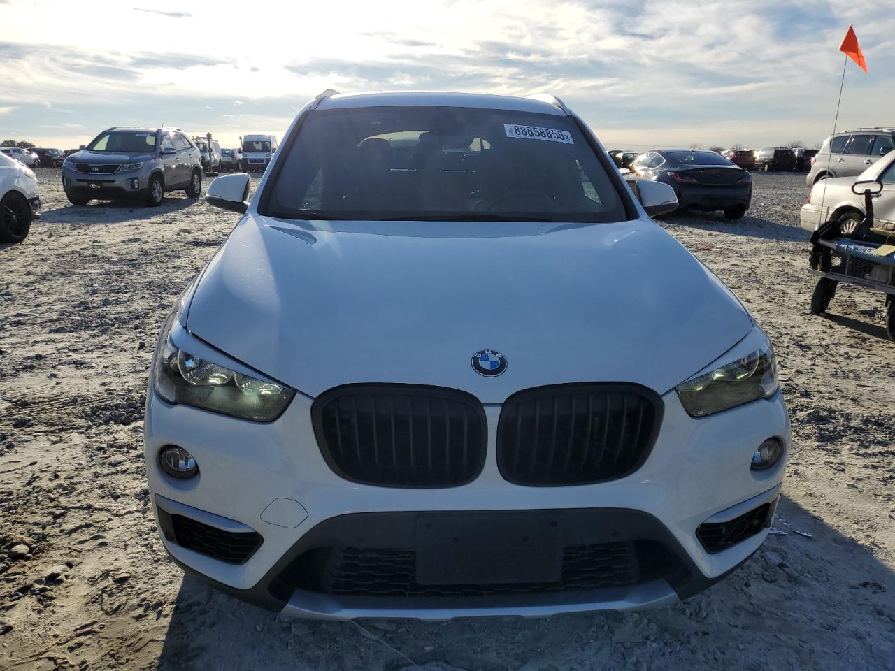 2016 BMW X1 - Image 5