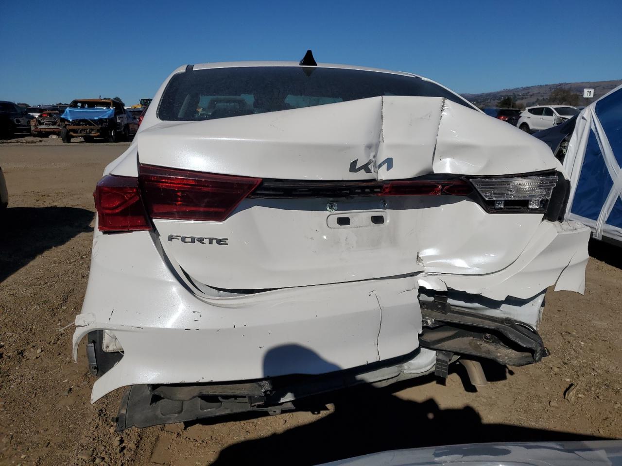 2023 Kia Forte - Image 6