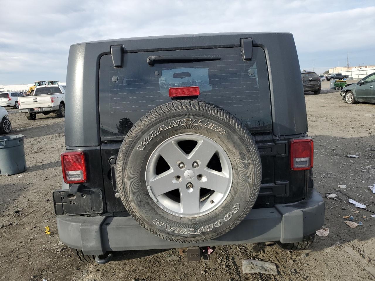 2010 Jeep Wrangler - Image 6