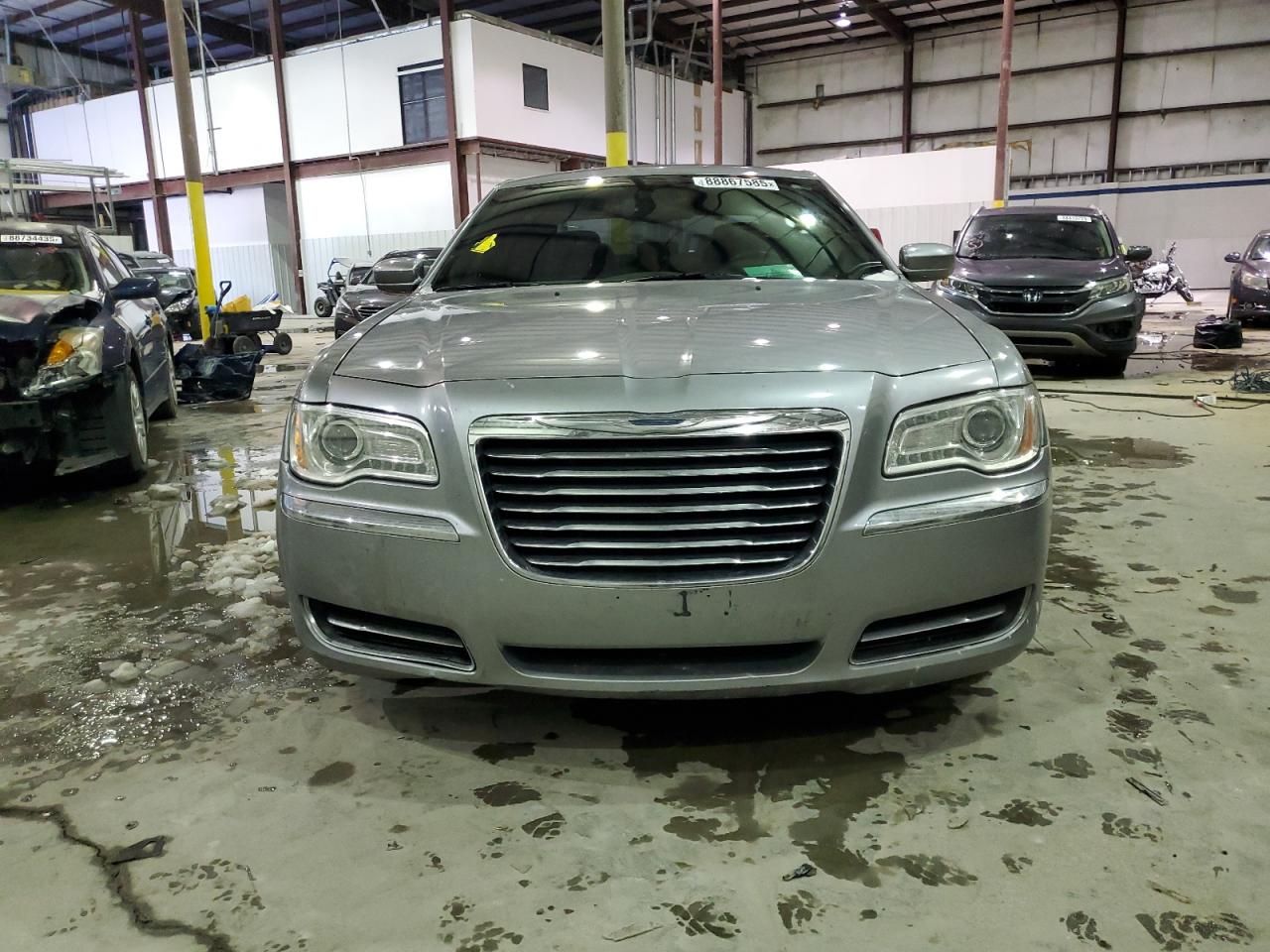 2014 Chrysler 300 - Image 5