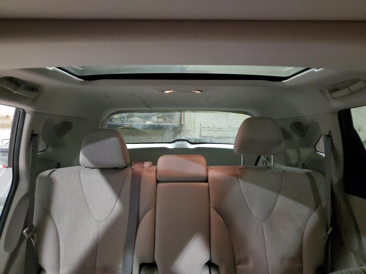 2009 Toyota Venza - Image 10
