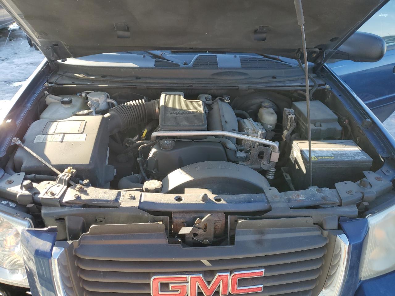 2005 GMC Envoy - Image 12