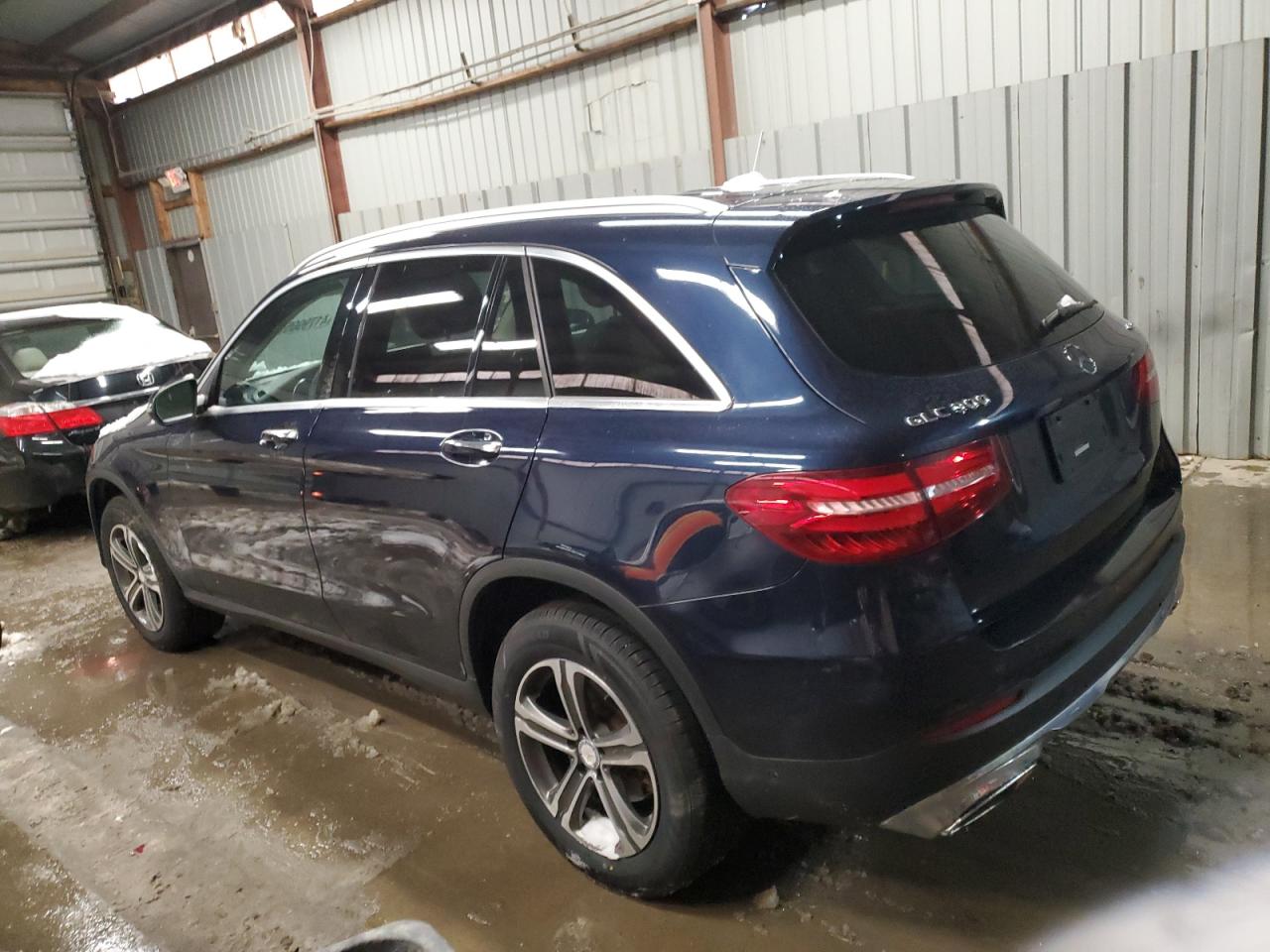2017 Mercedes-Benz GLC - Image 2