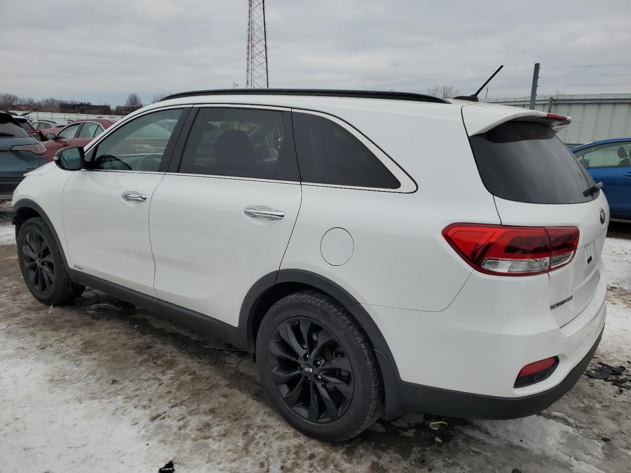 2019 Kia Sorento - Image 2