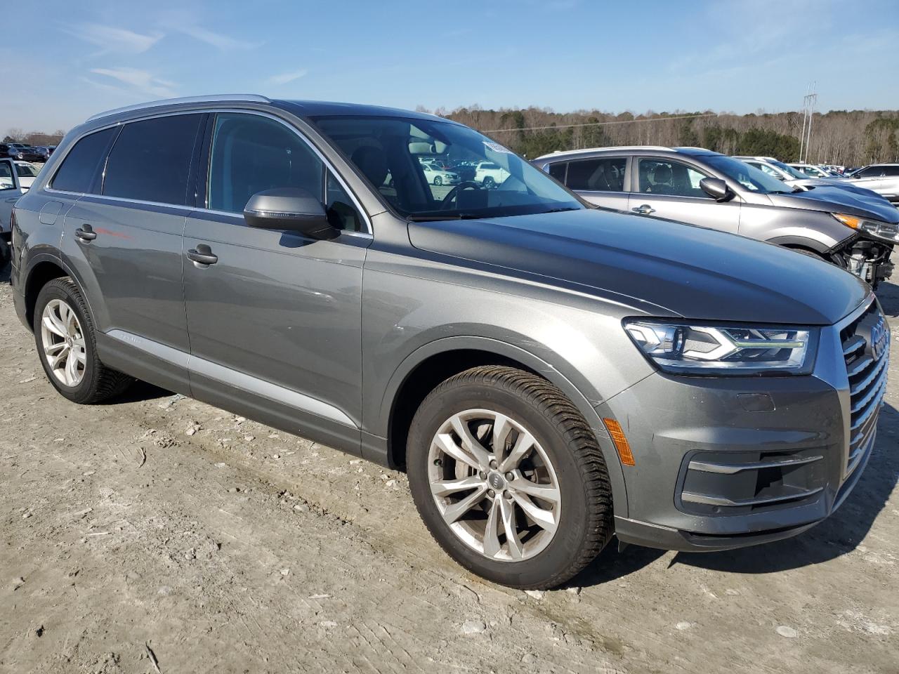 2017 Audi Q7 - Image 4