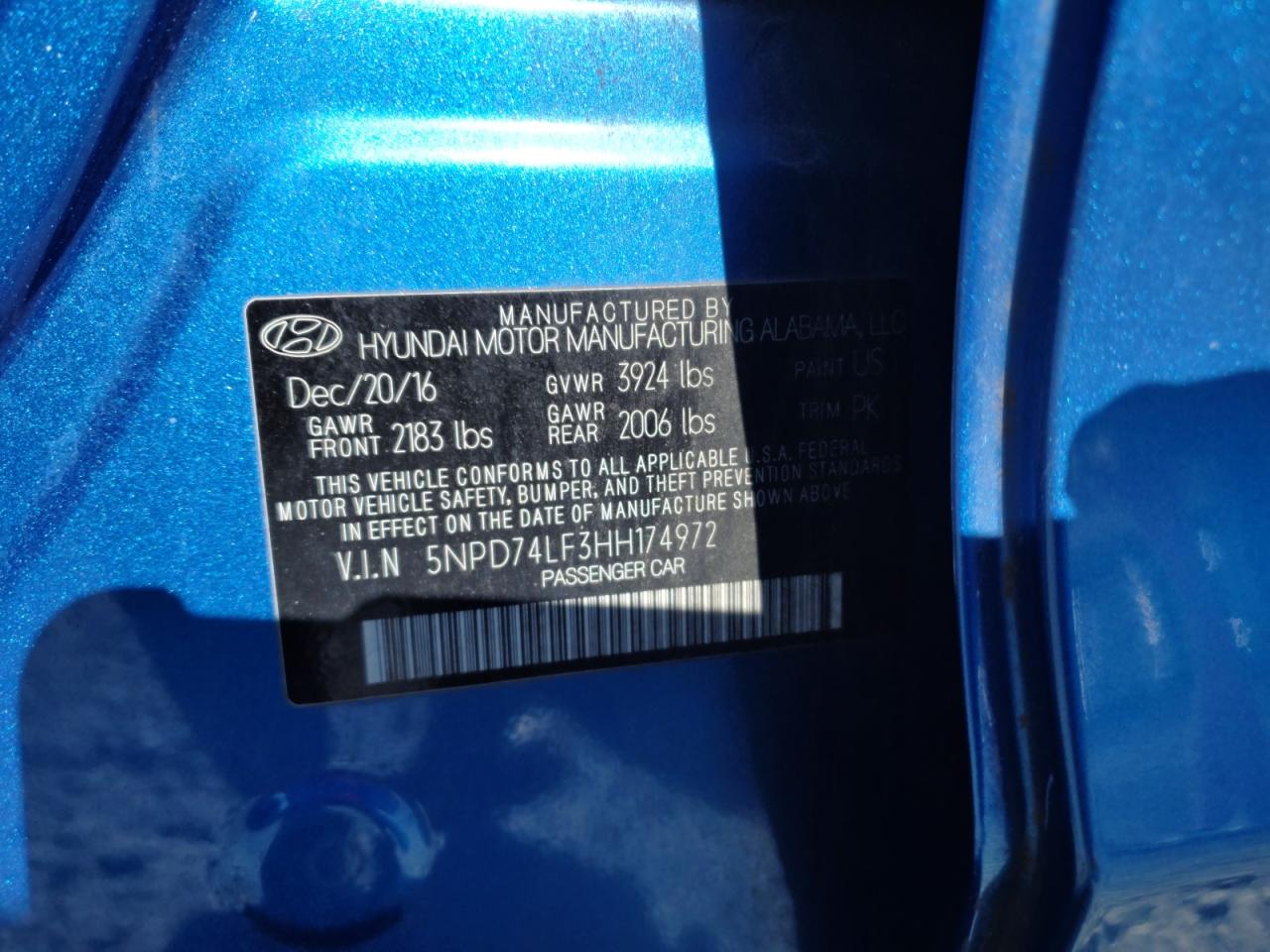 2017 Hyundai Elantra - Image 13