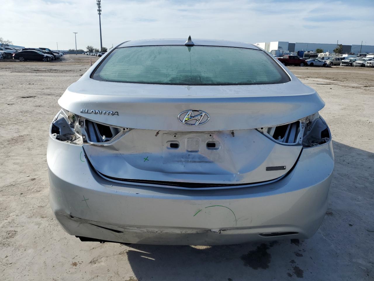 2013 Hyundai Elantra - Image 6