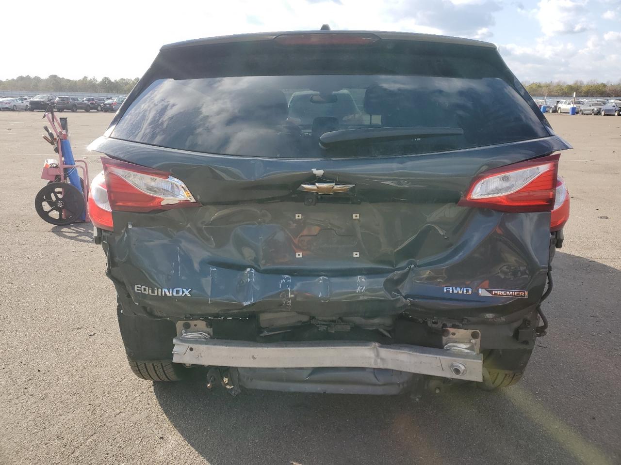 2018 Chevrolet Equinox - Image 6