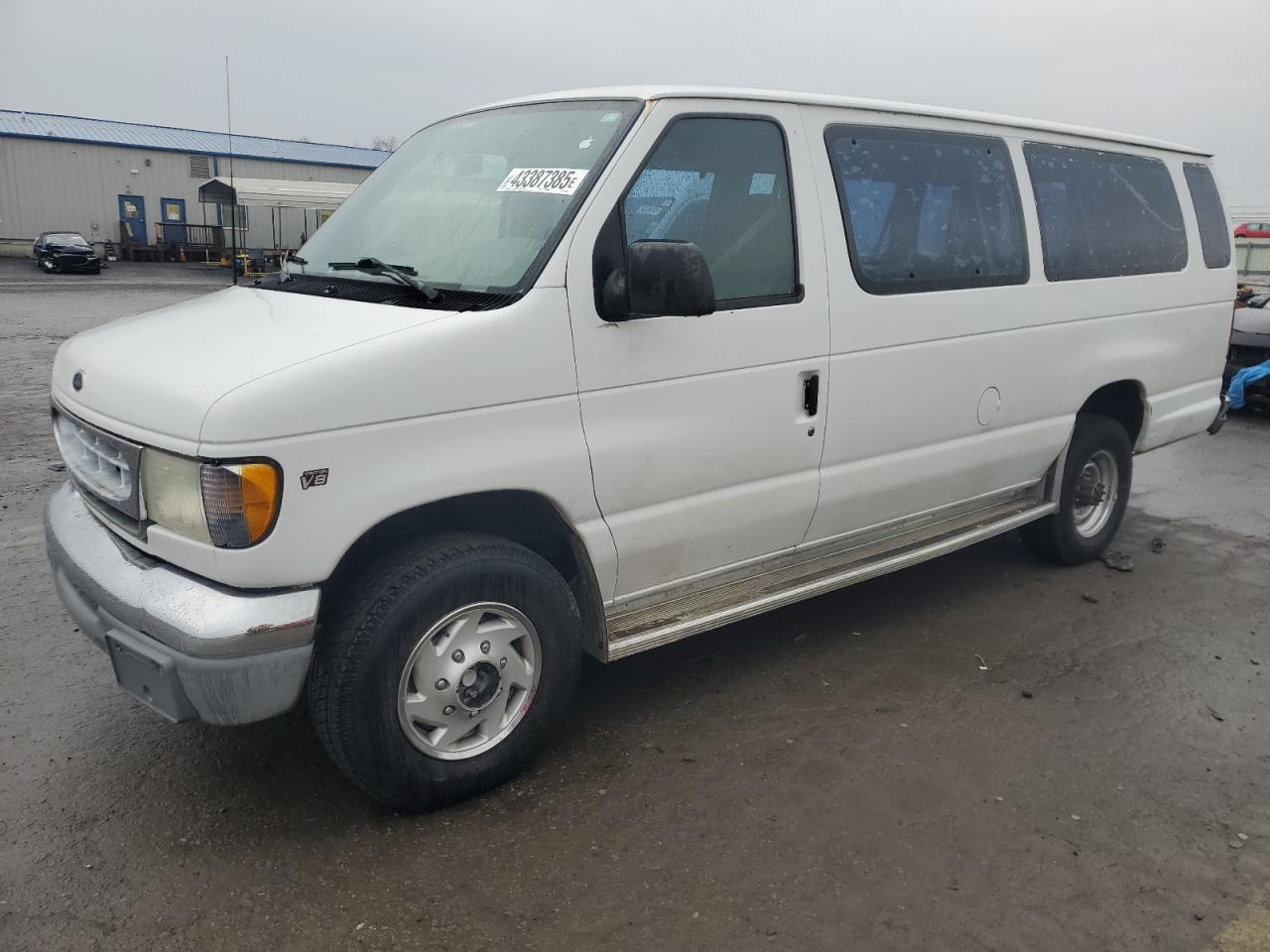 2000 Ford Econoline - Image 1