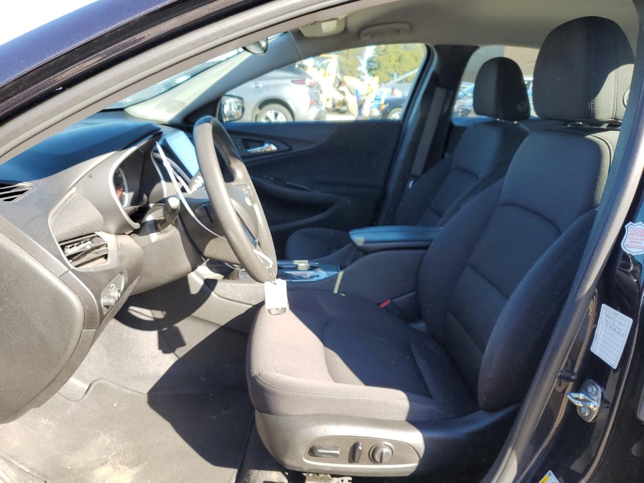 2023 Chevrolet Malibu - Image 7