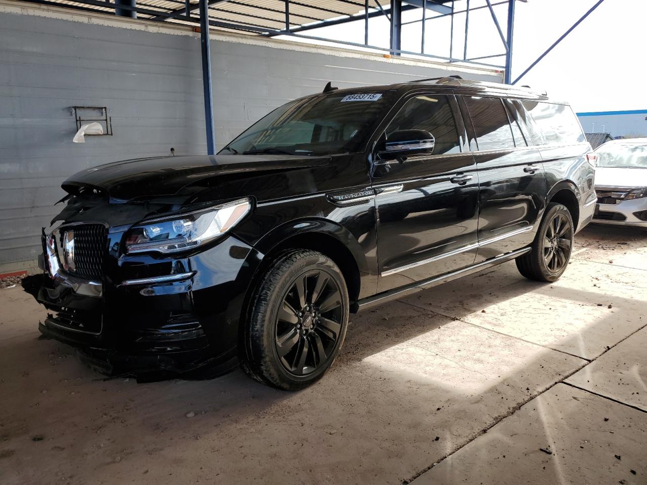 2022 Lincoln Navigator - Image 1
