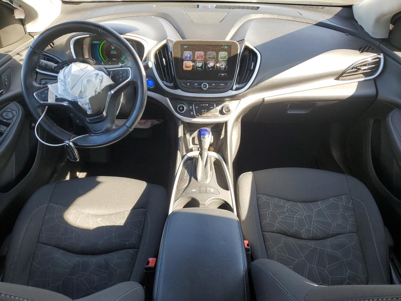 2017 Chevrolet Volt - Image 8